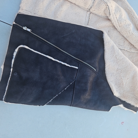 Zara Cream Faux Fur Jacket - Picture 5 of 7